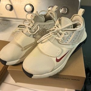 Nike Air Max Trainer 1